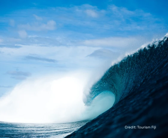 cloudbreak_wave_in_fiji